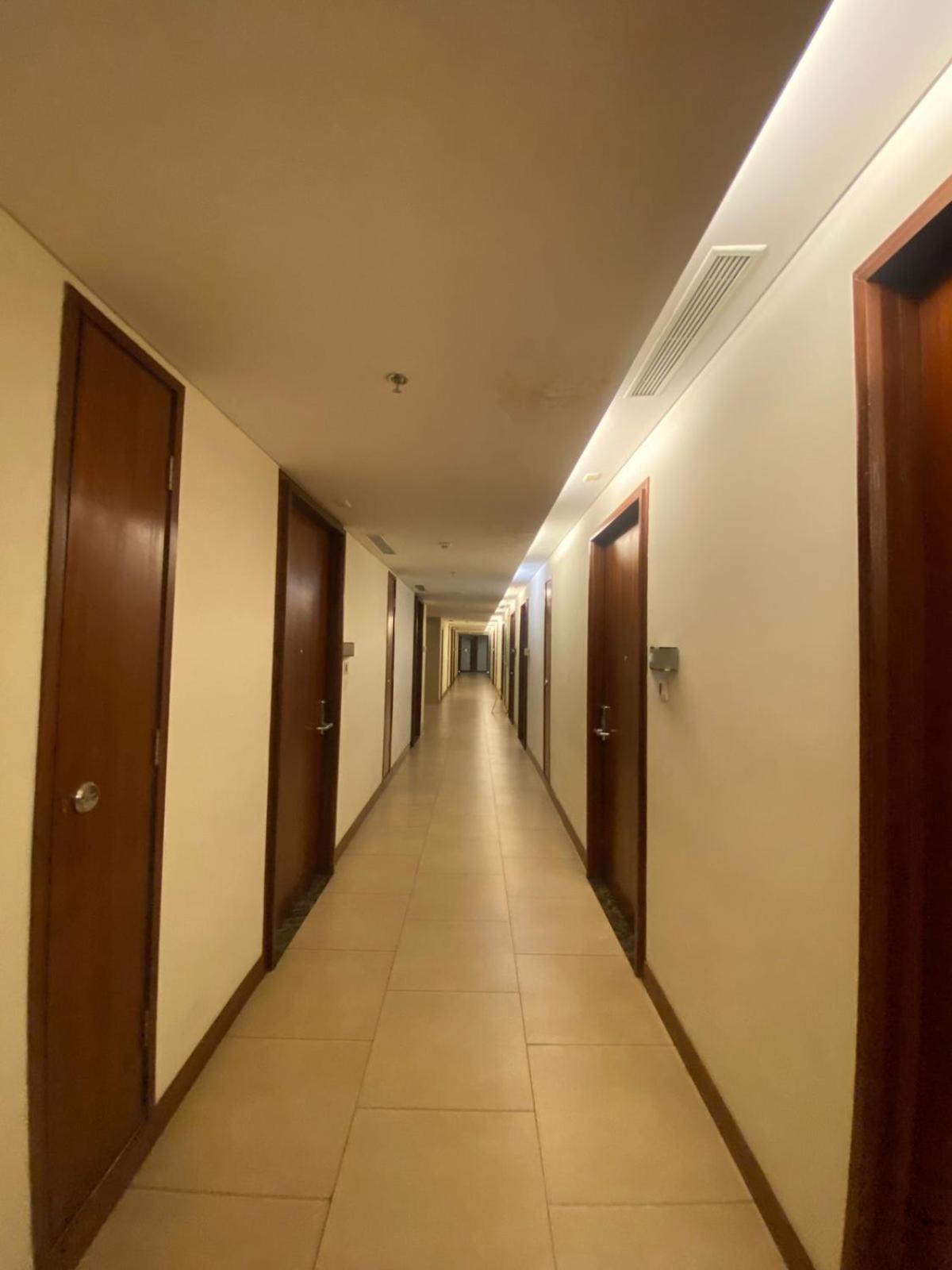 The H Tower Rasuna Suites Kuningan Jakarta By Villaloka Exterior foto
