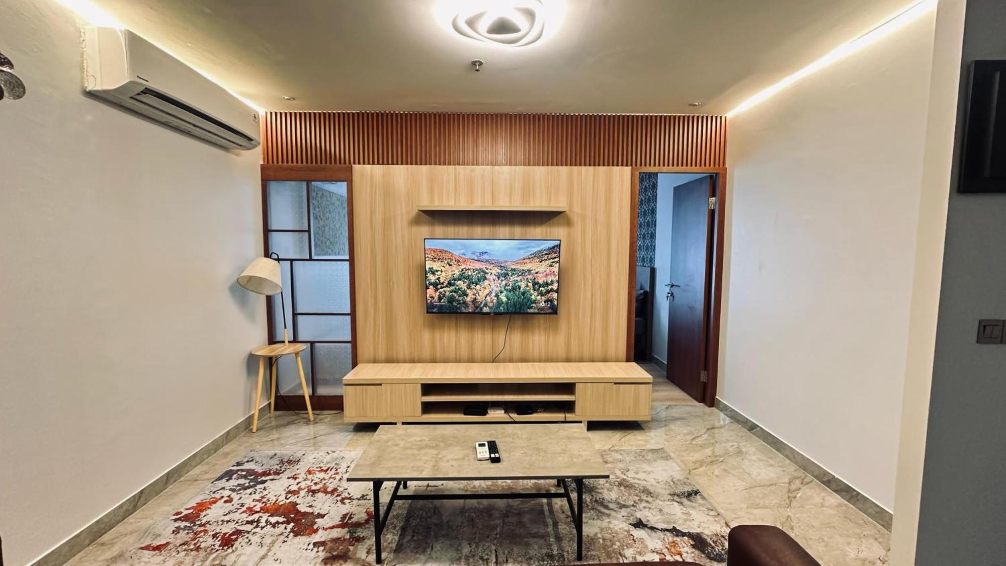 The H Tower Rasuna Suites Kuningan Jakarta By Villaloka Exterior foto